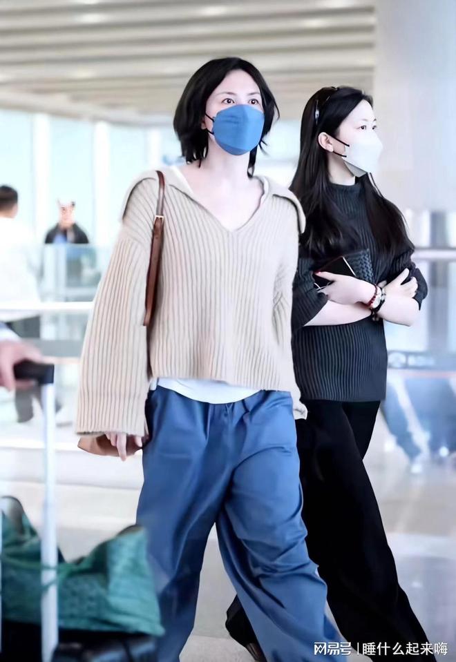 麻将”的王菲确实是个好妈妈李嫣近况证明“抽烟喝酒打(图3)